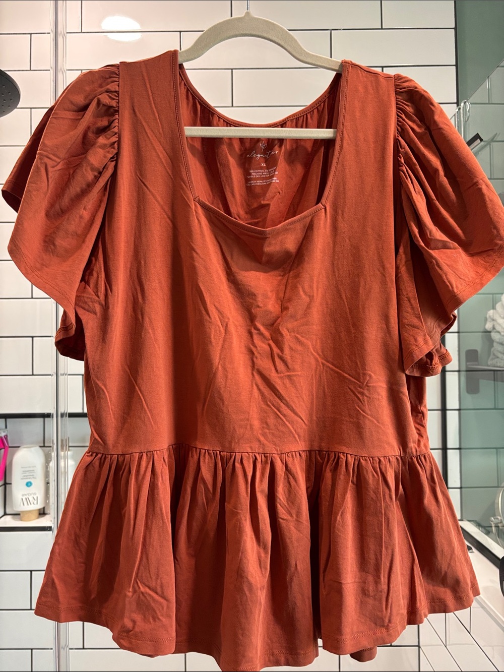 Elegantees Flutter-Sleeve Peplum Top in Rust, XL